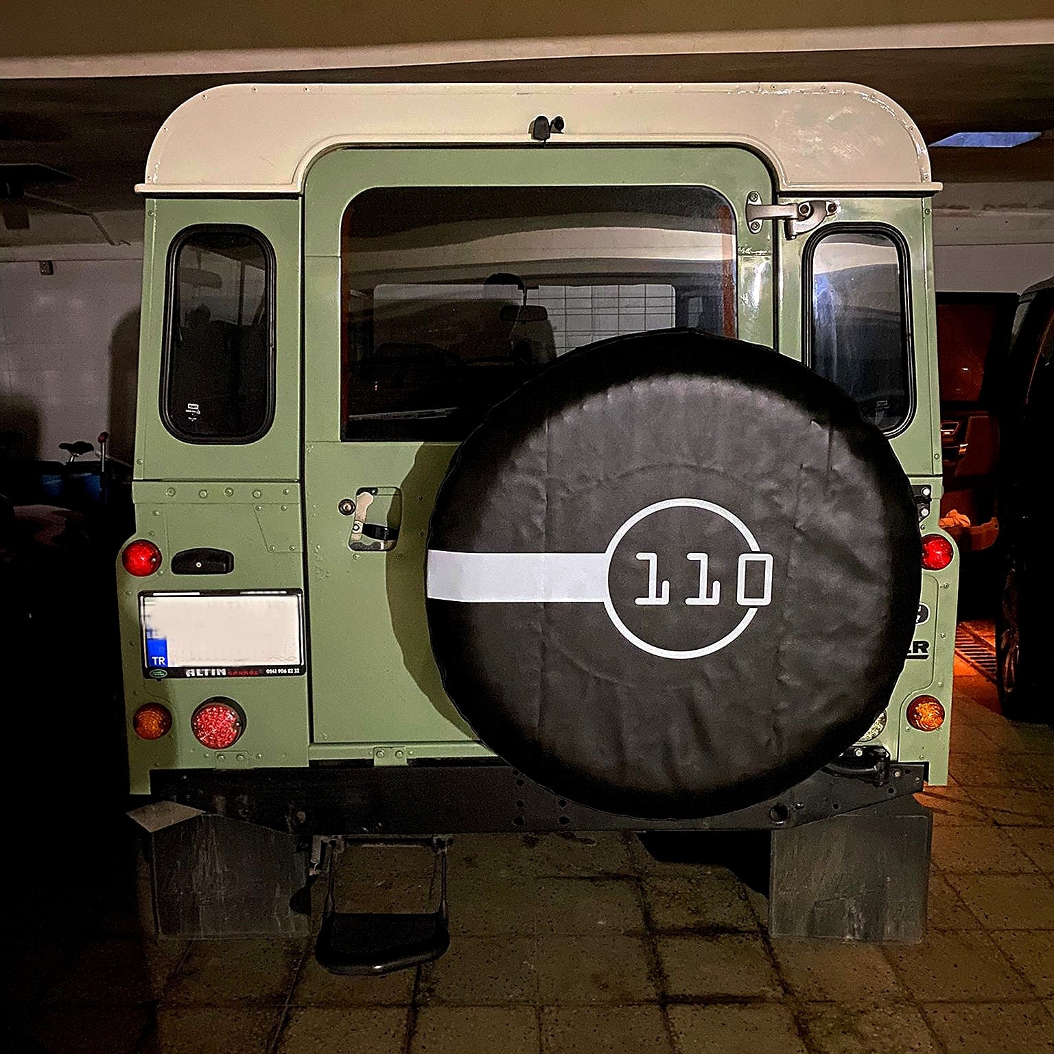 Defender 110 Spare Wheel Tire Cover